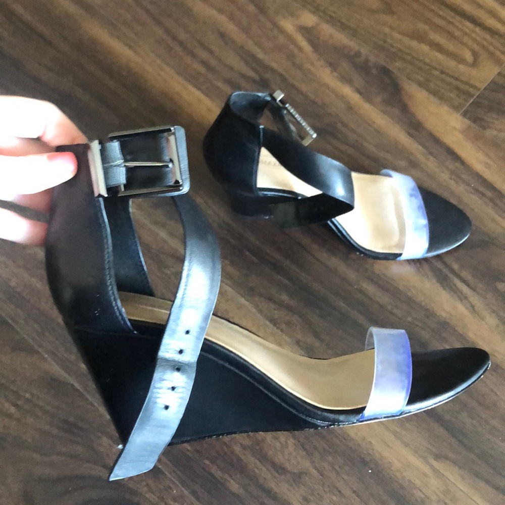 BCBG shoes